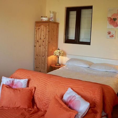 Ravencar Farm B&B Mosborough Екстериор снимка