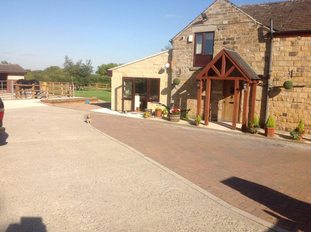 Ravencar Farm B&B Mosborough Екстериор снимка